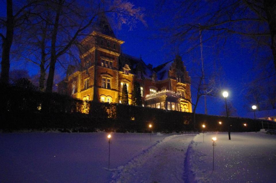 Thorskogs Slott Hotel Lodose Exterior photo